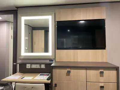 Symphony-interior-cabin-desk-mirror-television