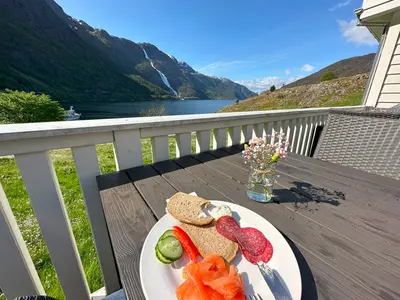 Lunch near Åkrafjord
