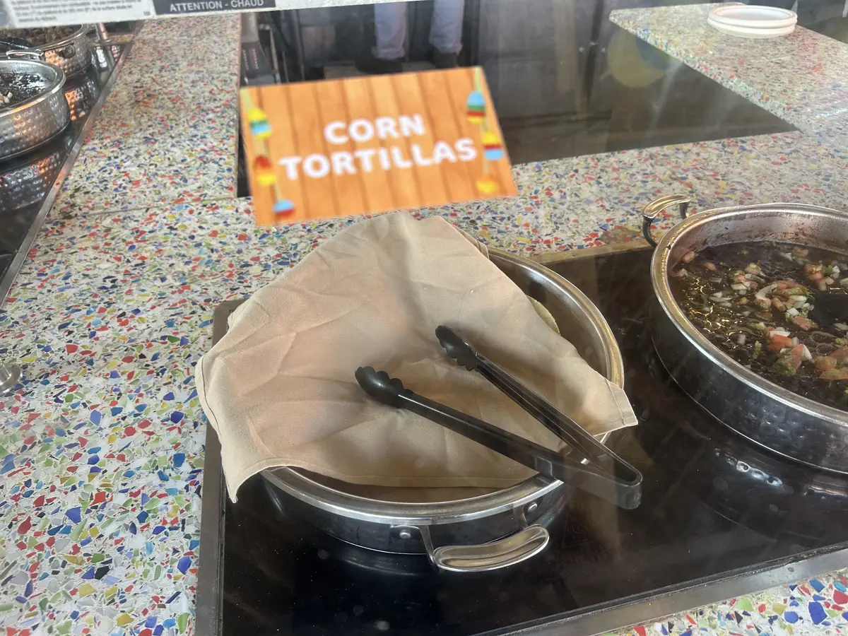 CocoCay-Buffet-7 CocoCay-Buffet-7