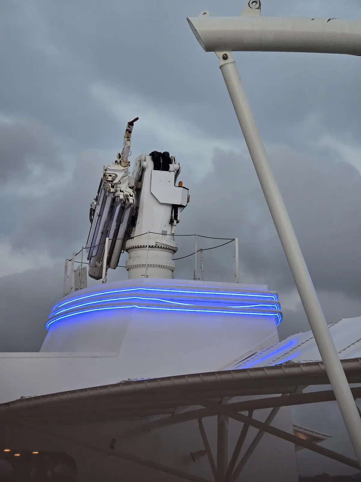 Palfinger-Allure-Crane-1 Palfinger-Allure-Crane-1