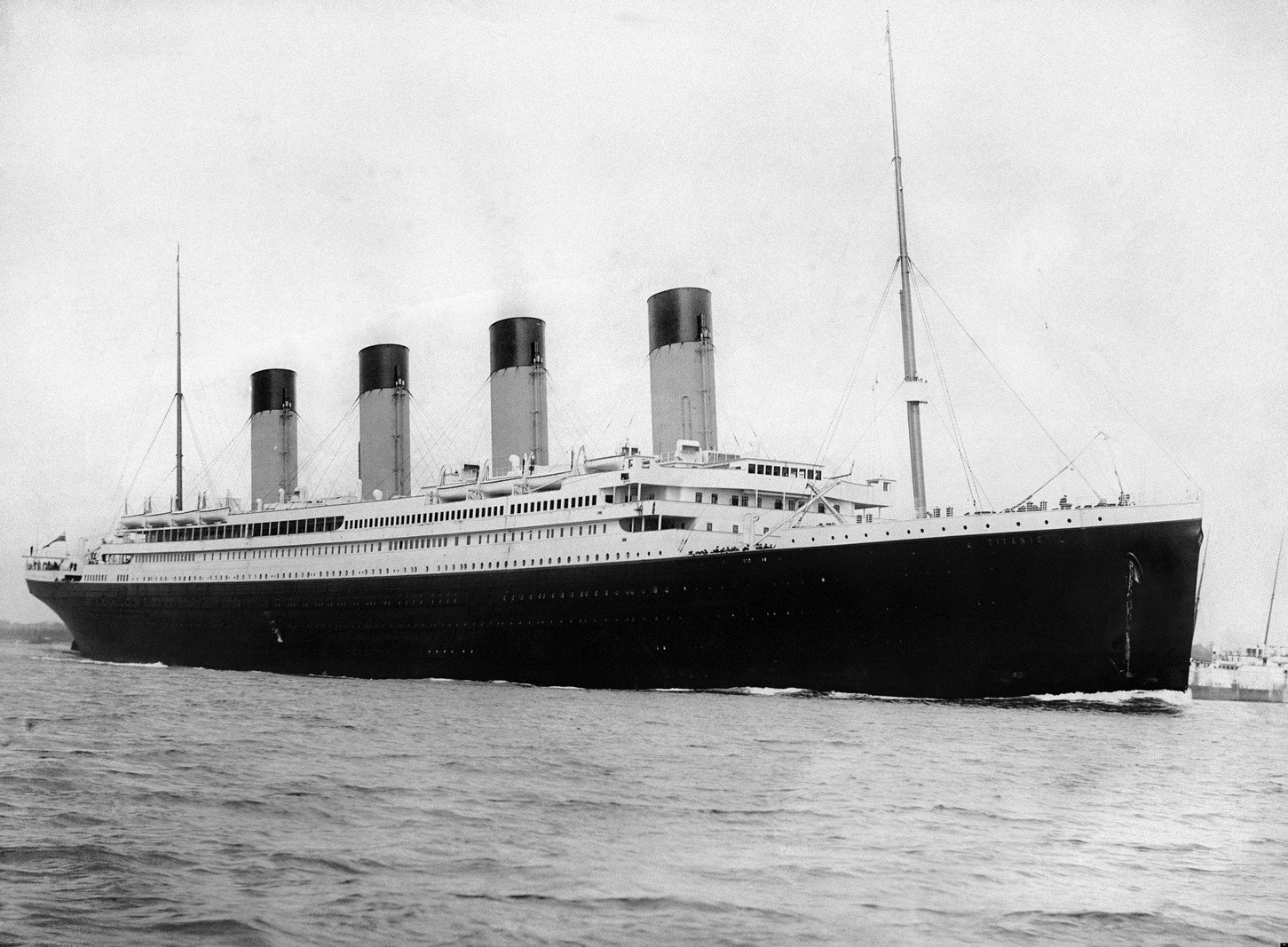 Comparing Titanic vs biggest cruise ship in the world | Royal Caribbean Blog