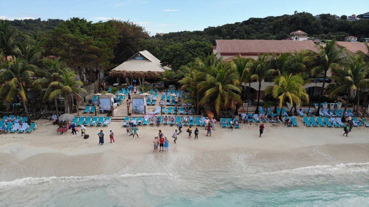 Mayan Princess Resort Beach Break in Roatan review | Royal Caribbean Blog