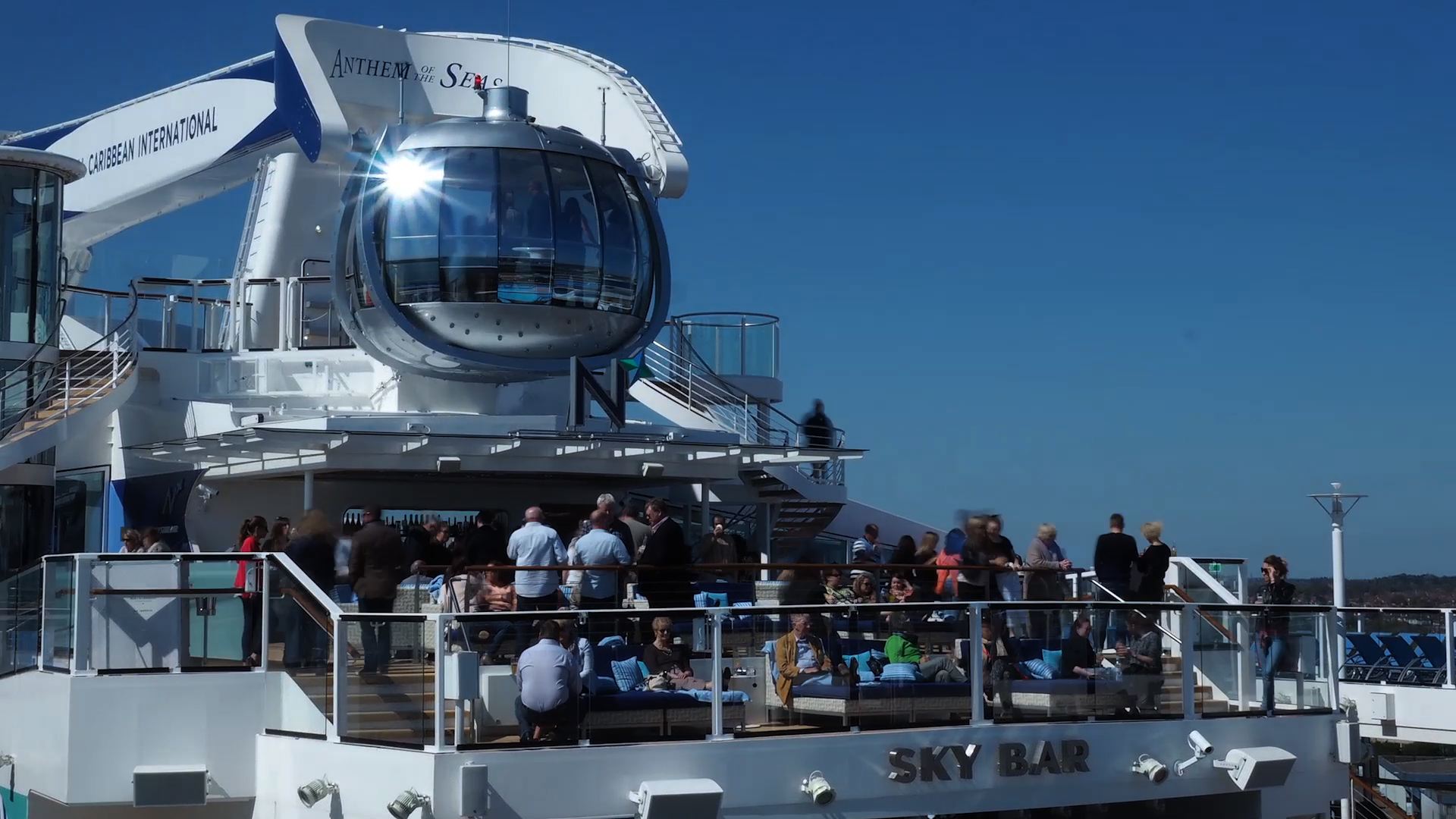 Video: A Day in the Life on Anthem of the Seas  Royal 