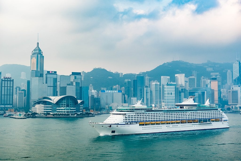 Royal Caribbean's Voyager of the Seas finishes first