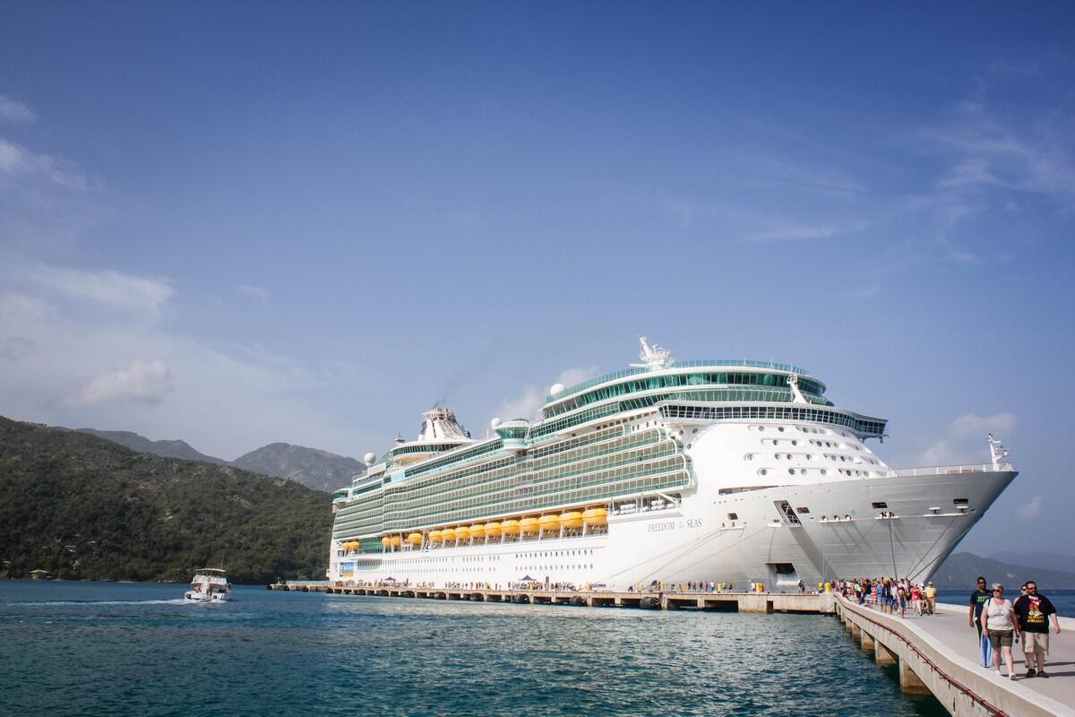 Royal Caribbean cancels first Freedom of the Seas sailing following ...