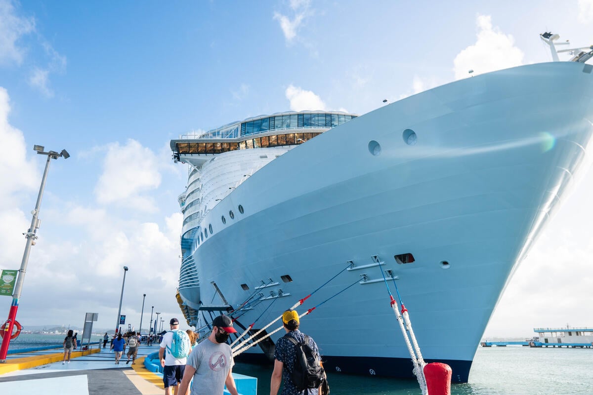 Royal Caribbean cancels one other month of visits to Puerto Rico