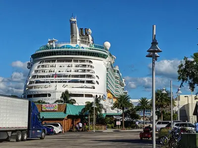 Grills in front of Oasis of the Seas