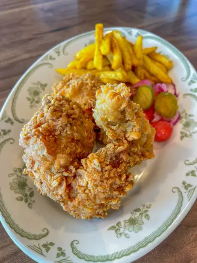 Fried Chicken at Mason Jar 