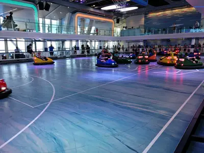 Bumper cars in SeaPlex on Anthem of the Seas