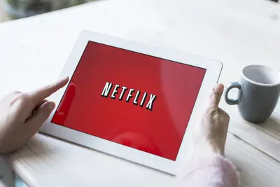 netflix-ipad-stock