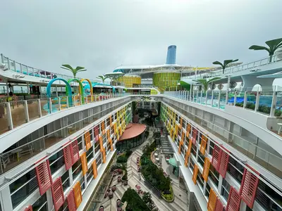 Top deck on Icon of the Seas