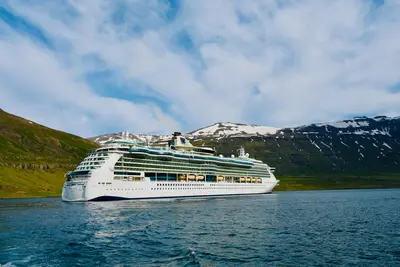 Jewel of the Seas in Iceland