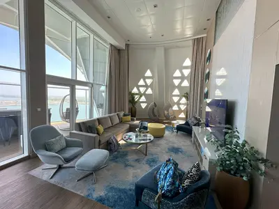 Inside Royal Caribbean's luxury Royal Loft Suite, which start at almost ...