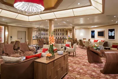 Crown Lounge on Symphony of the Seas