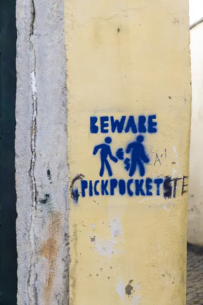 Pickpocket sign