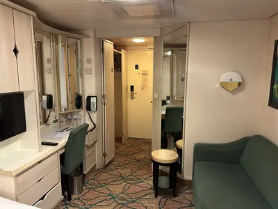 Vision of the Seas interior cabin