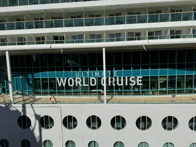 World cruise sign