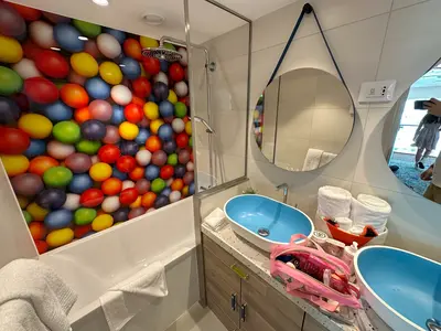 Kids bathroom