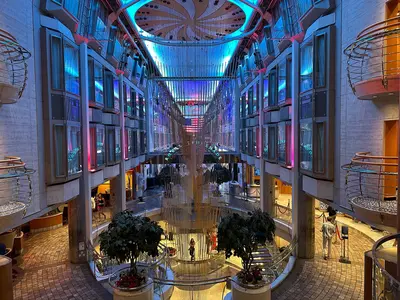 Royal Promenade