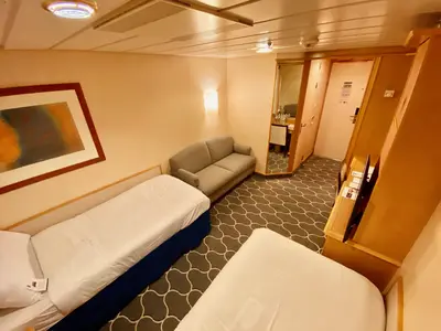 Cabin on Adventure of the Seas