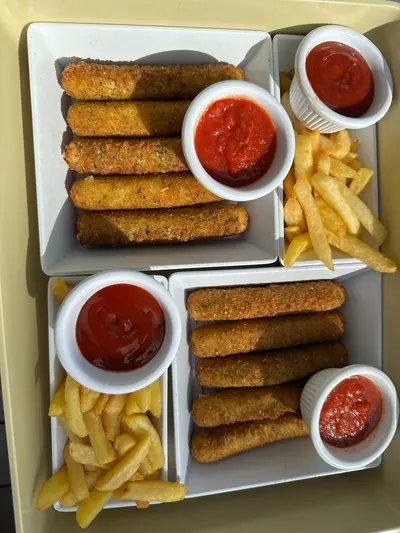 Mozzarella sticks