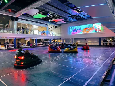 Quantum-Sea-Plex-Bumper-Cars