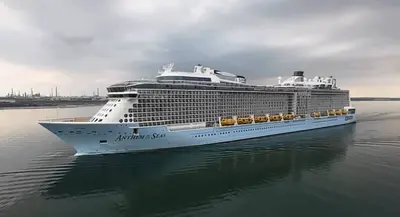 Anthem of the Seas sailing in Southampton