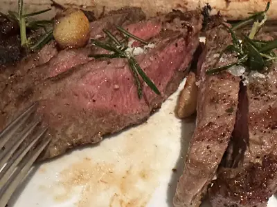 Closer look at the steak