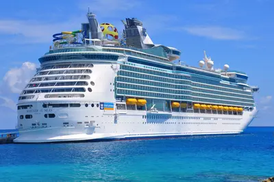 Mariner of the Seas docked in CocoCay