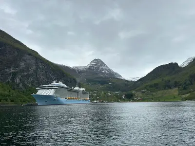 Anthem of the Seas in Geiranger