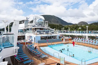 Quantum of the Seas pool deck