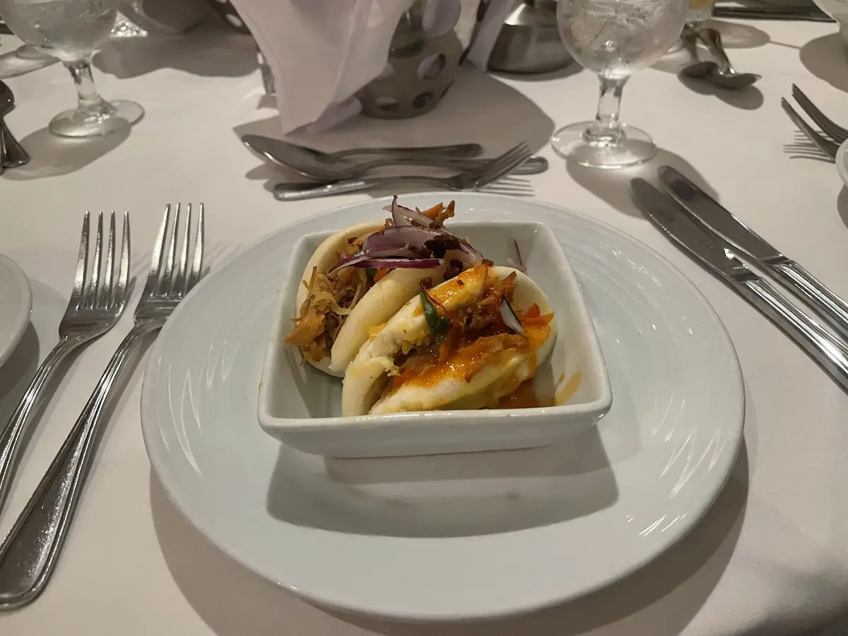 Asian-style-pork-bao-tacos-mdr-food Asian-style-pork-bao-tacos-mdr-food