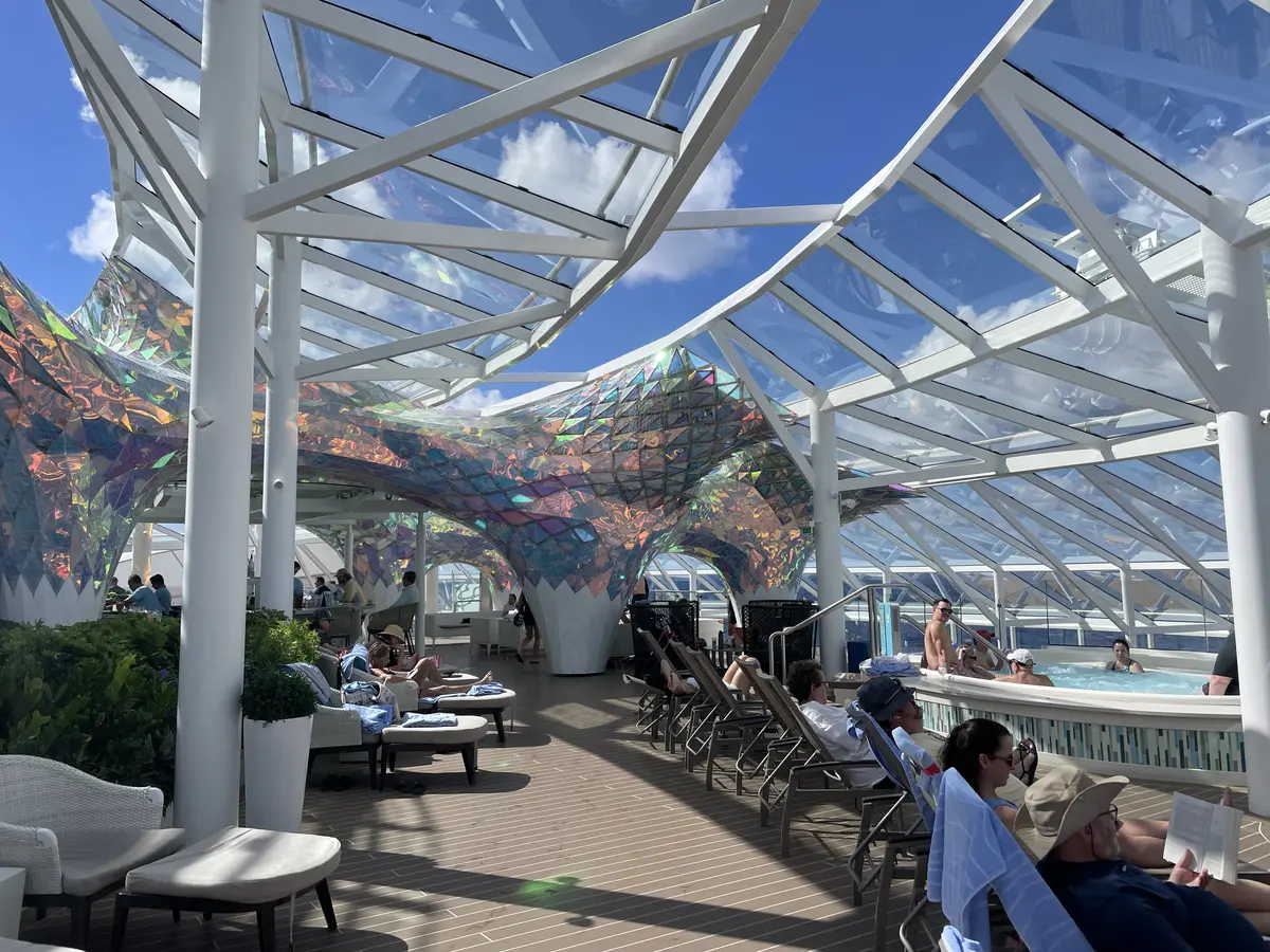 symphony-of-the-seas-solarium symphony-of-the-seas-solarium