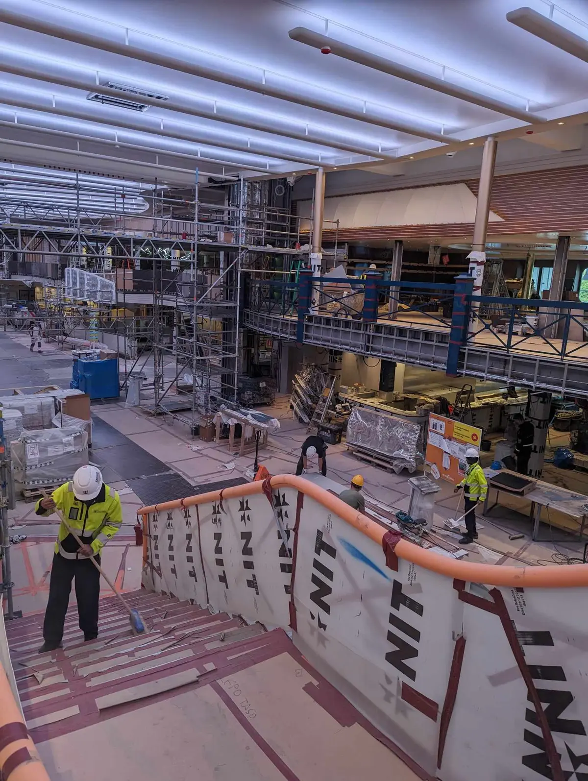 Royal Promenade construction