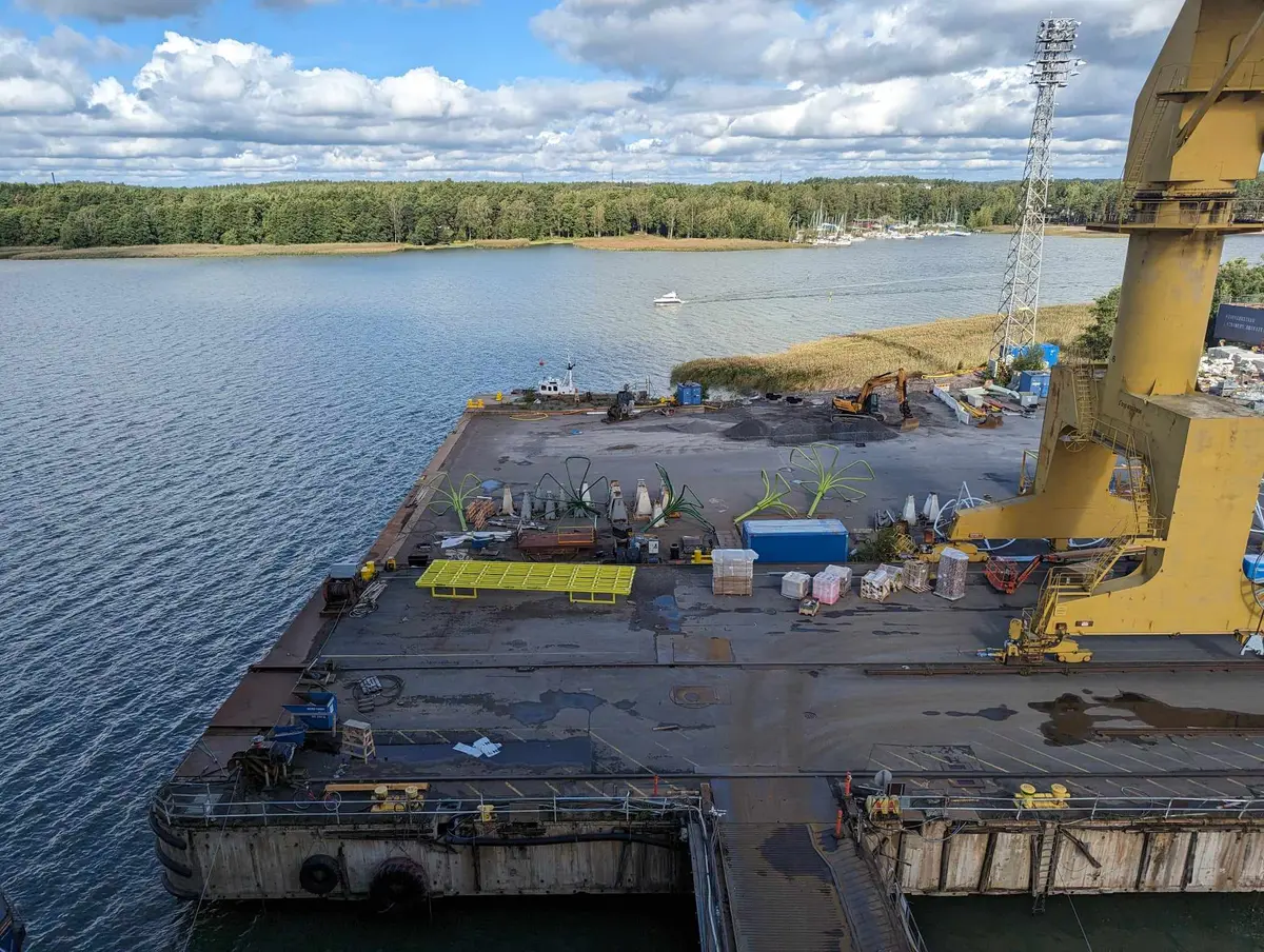 Pool elements ready to be installed on Icon