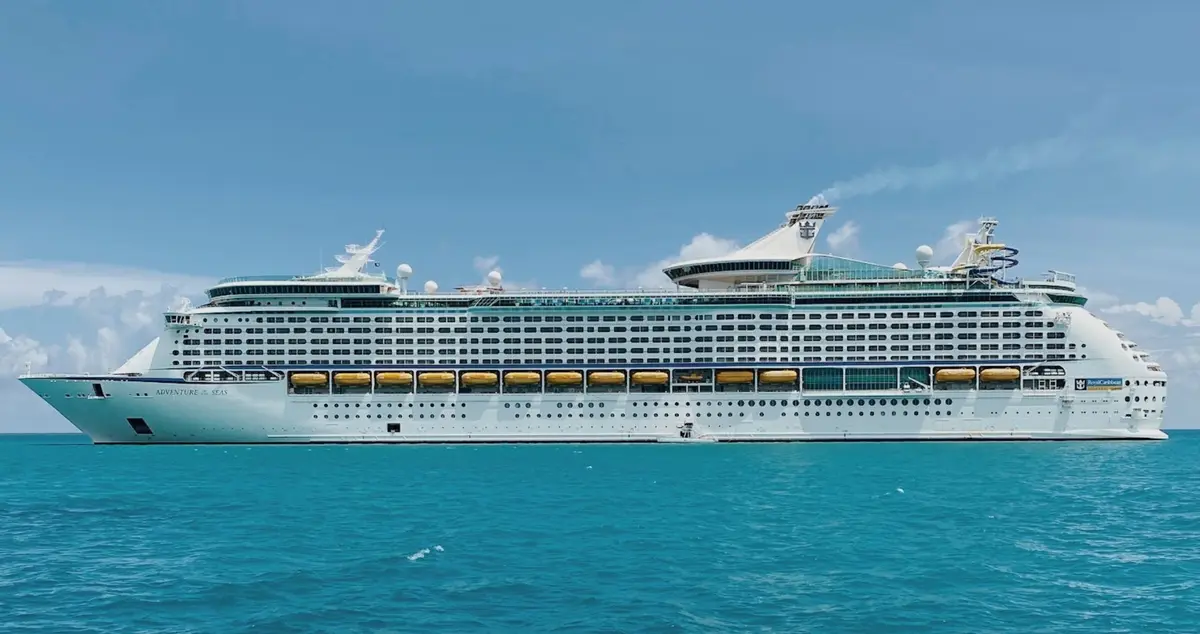 Adventure of the Seas - Shopping In The Cozumel Cruise Terminal