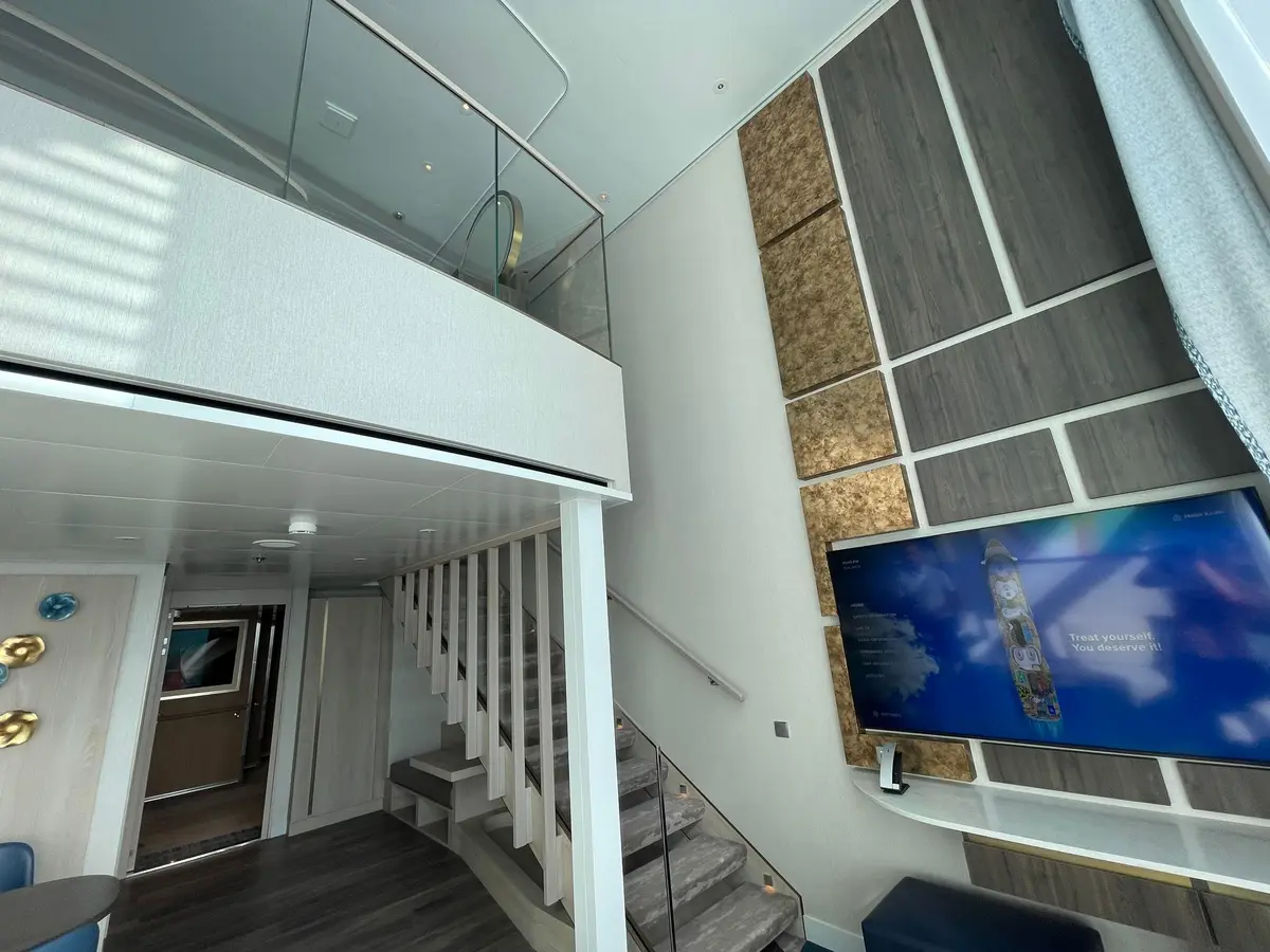 Icon-Loft-Suite-4 Icon-Loft-Suite-4