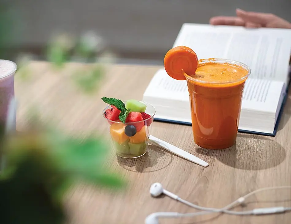 vitality-cafe-juice-carrot-fruits vitality-cafe-juice-carrot-fruits
