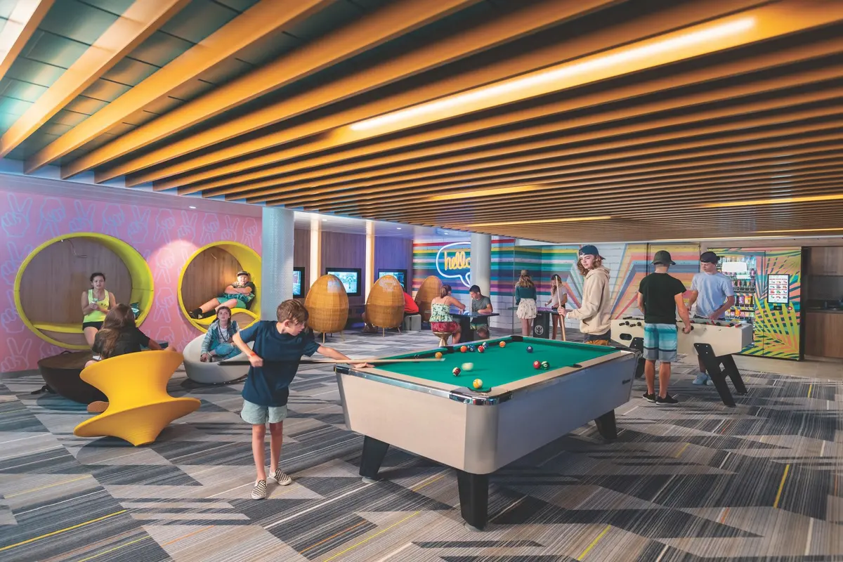 Teen club render on Allure of the Seas