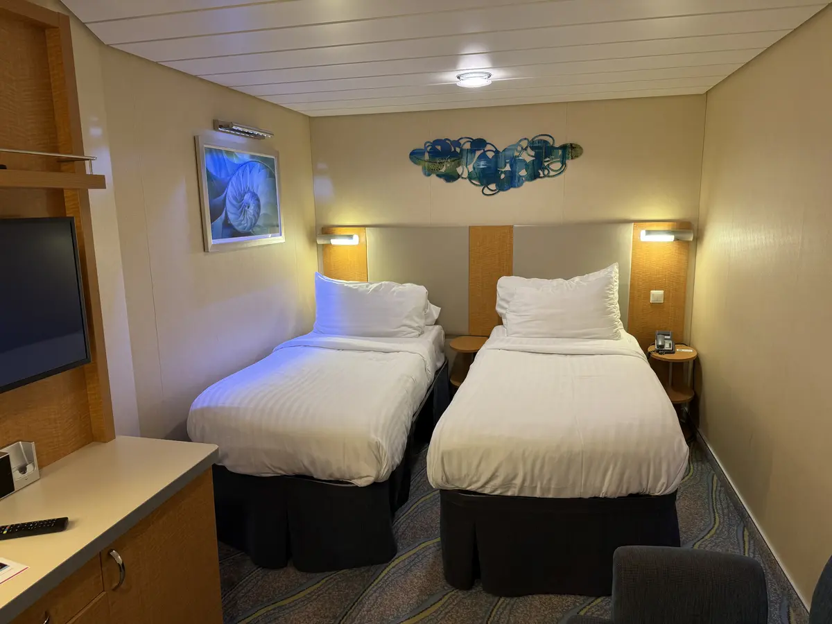 Allure-Inside-Cabin-Hero Allure-Inside-Cabin-Hero