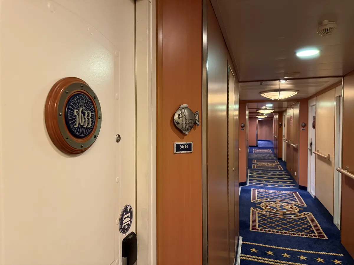 Disney-Magic-Hallway Disney-Magic-Hallway