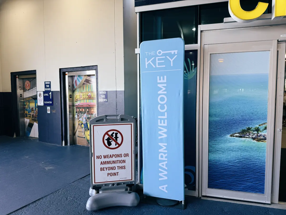 The-Key-Arrival-Port-Canaveral-Wonder The-Key-Arrival-Port-Canaveral-Wonder