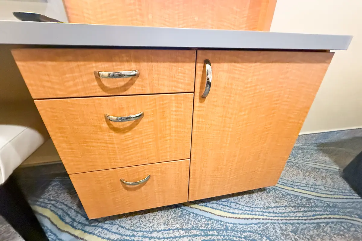 drawers in Allure of the Seas interior cabin