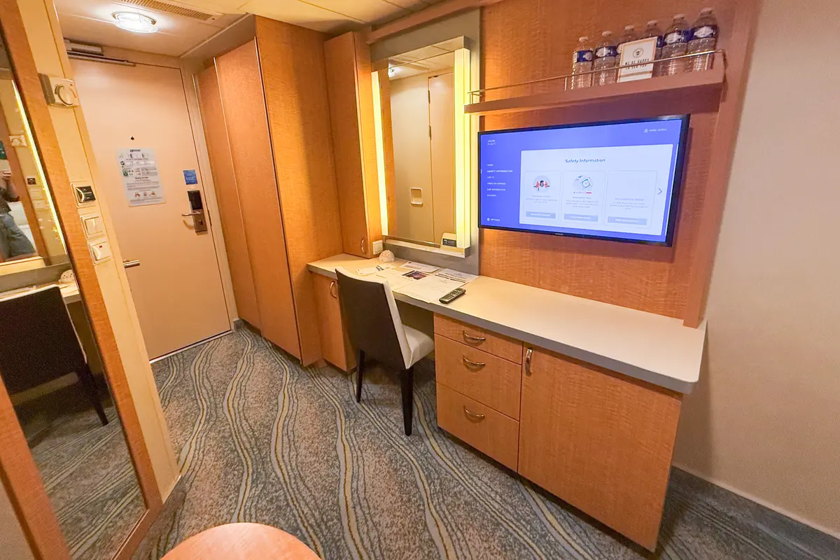 vanity in Allure of the Seas interior cabin