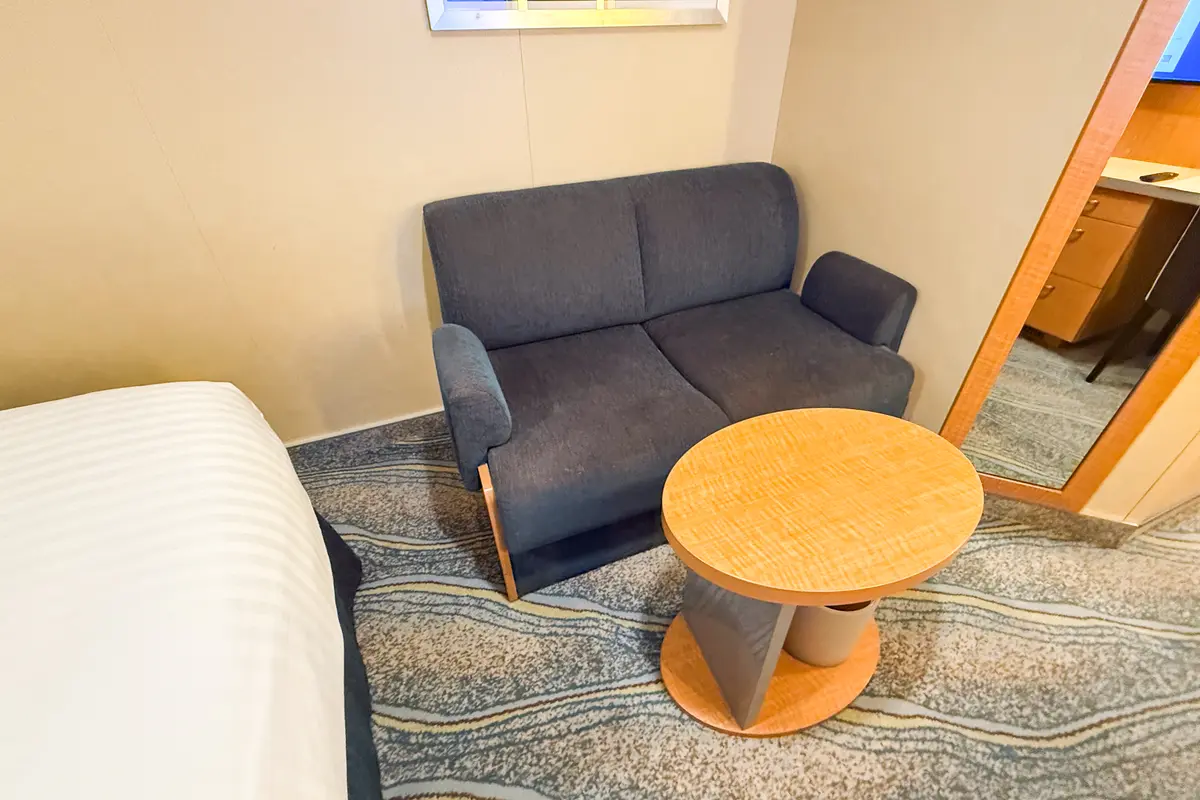 couch in Allure of the Seas interior cabin