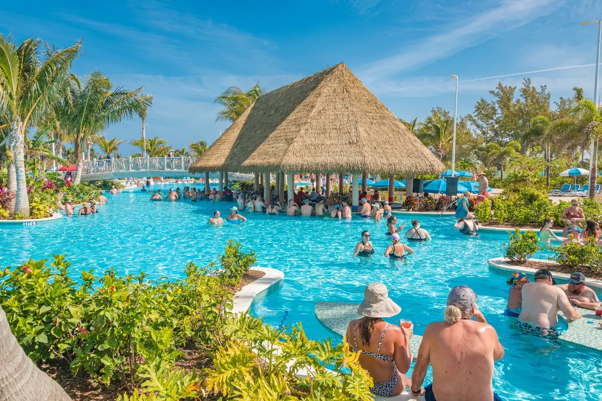 Oasis Lagoon pool