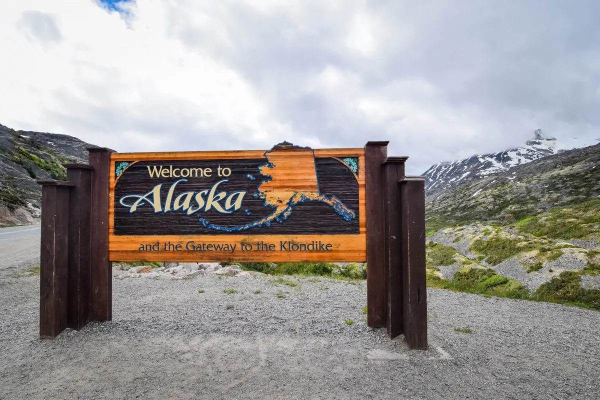 Welcome to Alaska sign