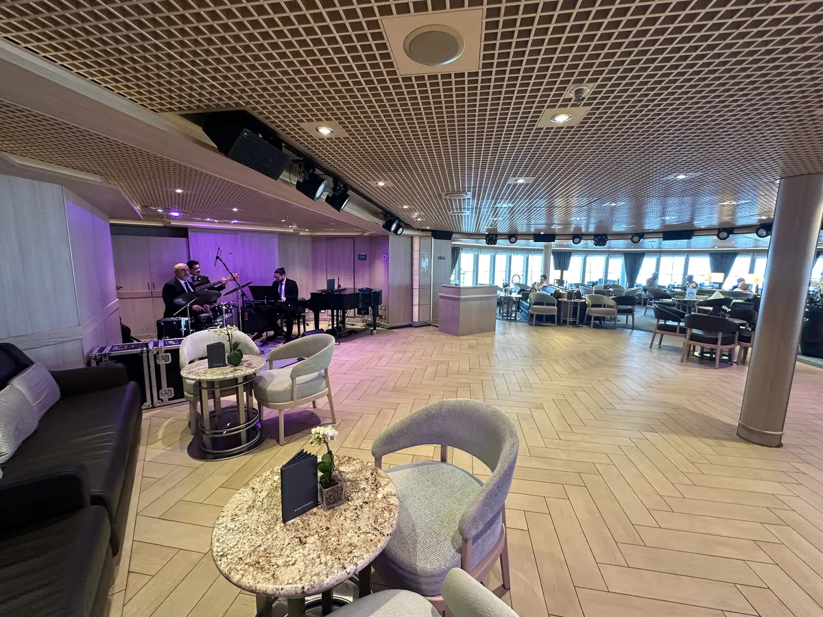 Panorama lounge