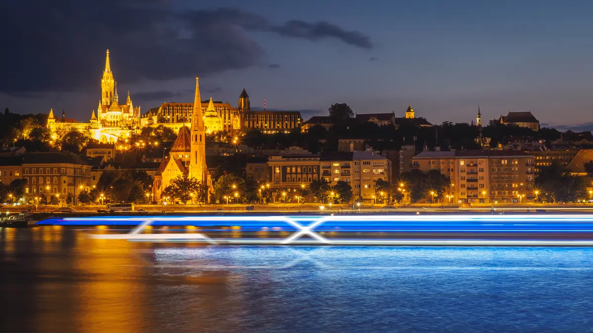 1920x1080_Celebrity-River-Cruises_Clean 1920x1080_Celebrity-River-Cruises_Clean