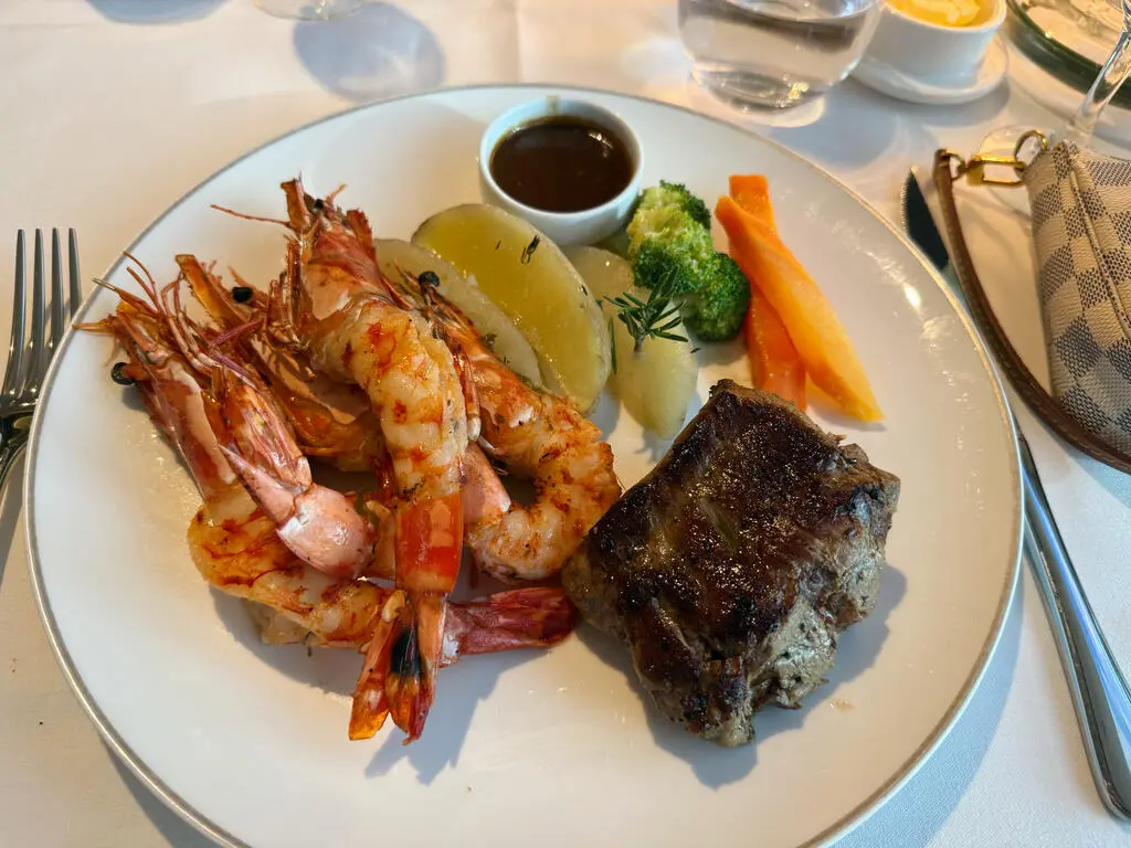 Filet-and-Prawns-Yacht-Club-Restaurant Filet-and-Prawns-Yacht-Club-Restaurant